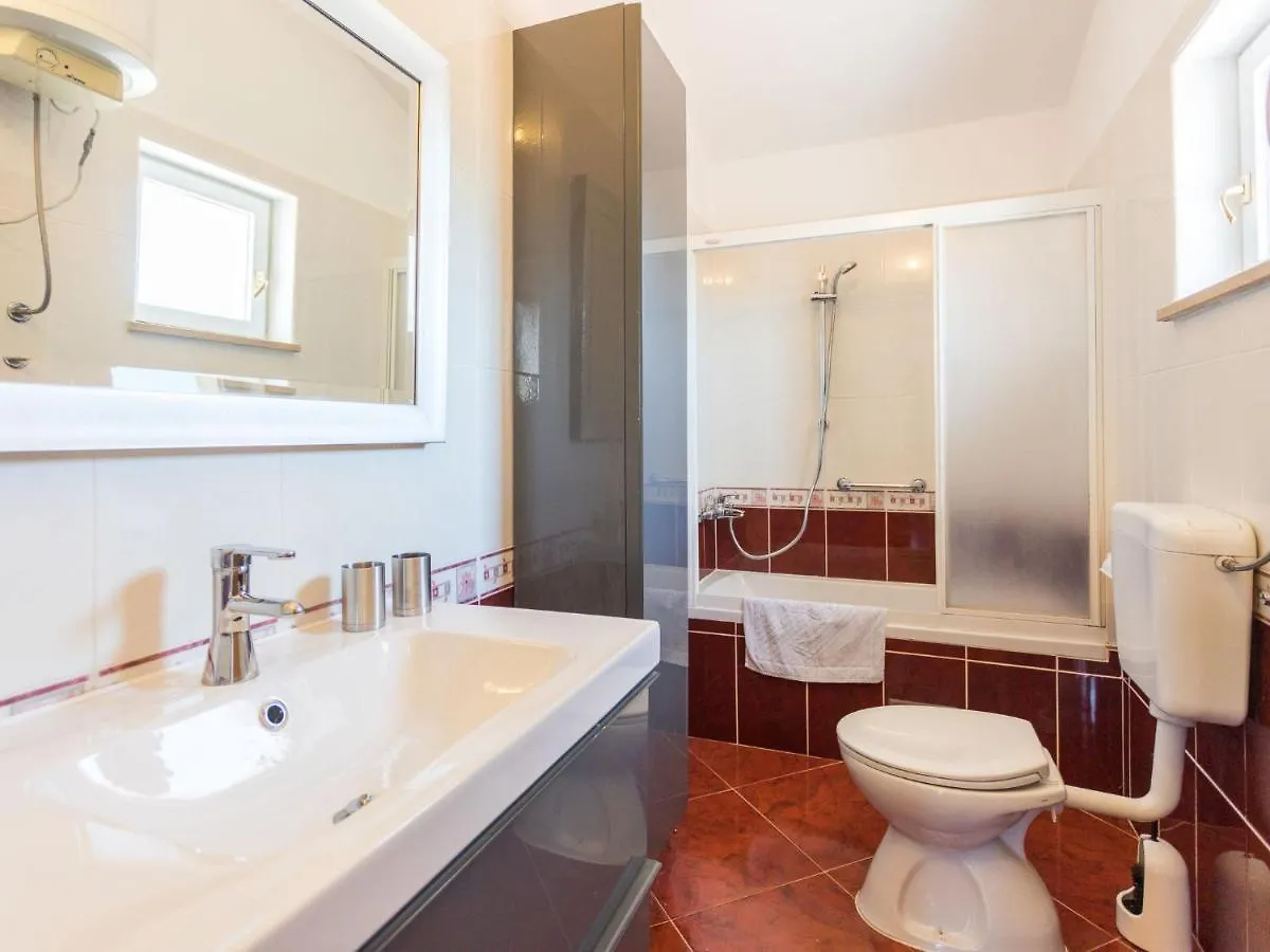 Holiday Home Sandra - Prc612 By Interhome Rajki